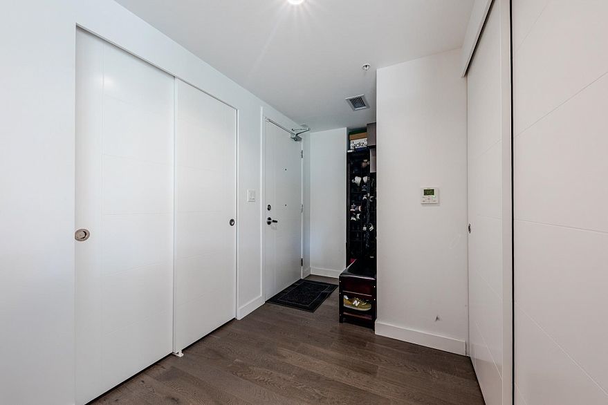 104 7828 Granville Street