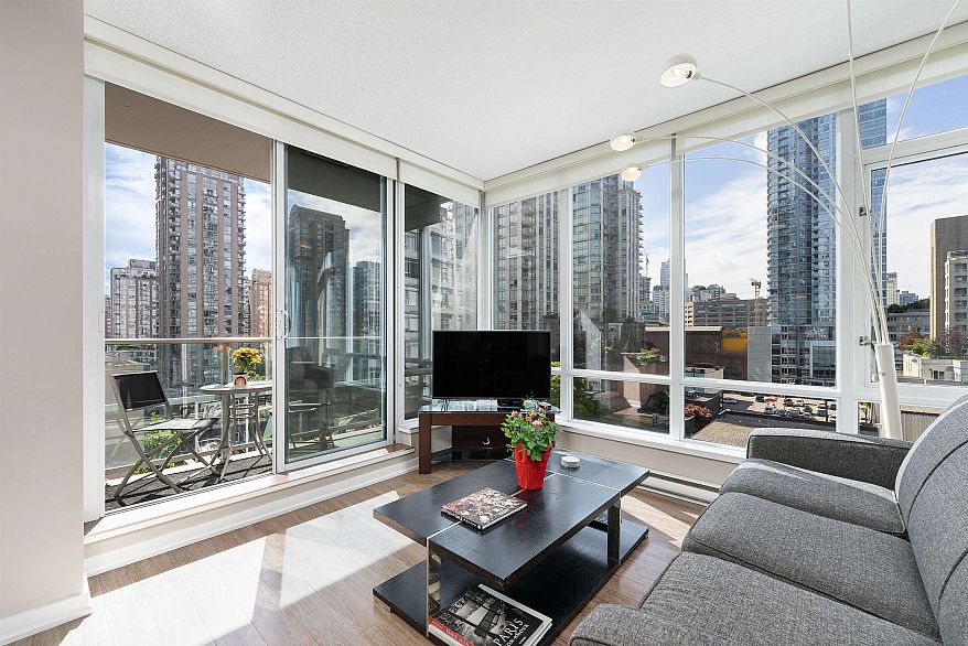 809 833 Homer Street