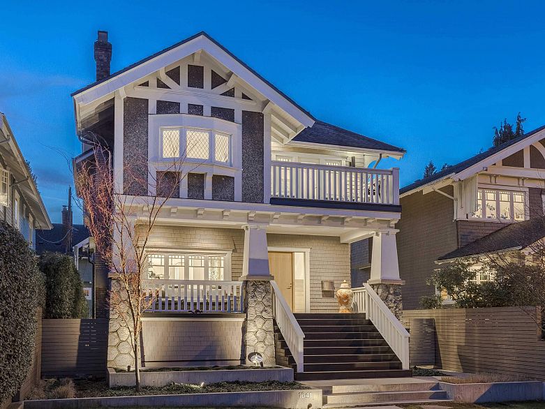 1643 Collingwood Street