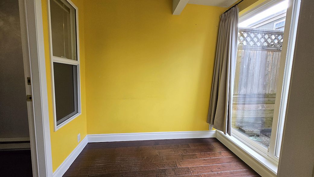 211 5723 Balsam Street