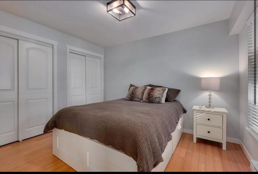 212 3575 Euclid Avenue