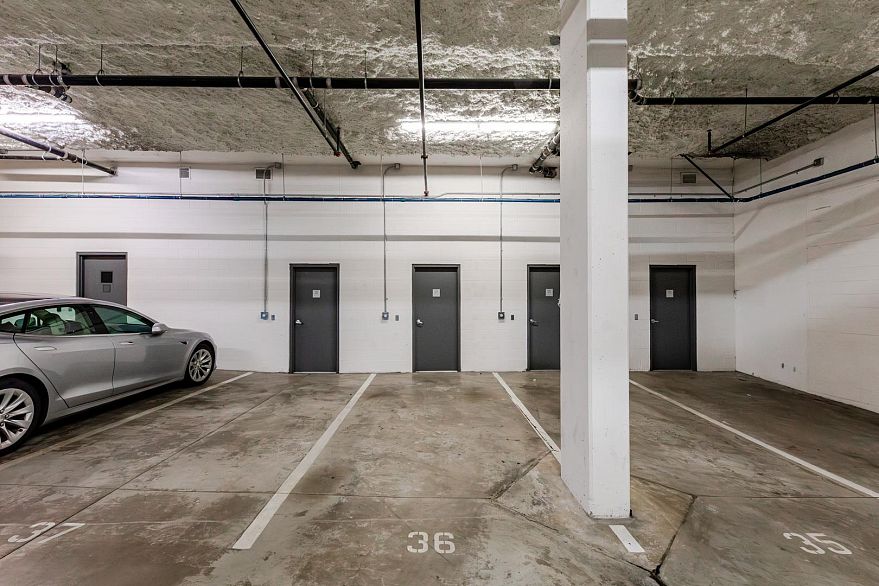 104 7828 Granville Street