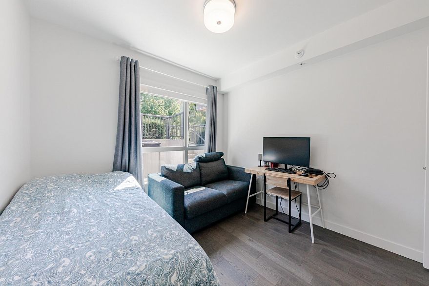 104 7828 Granville Street