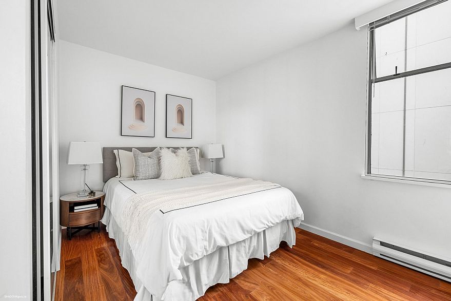 702 1436 Harwood Street