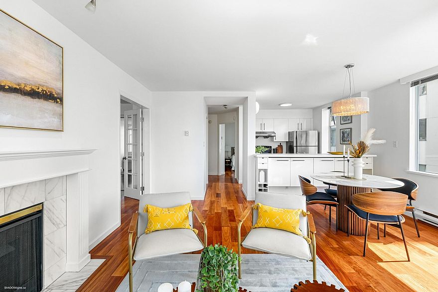 702 1436 Harwood Street