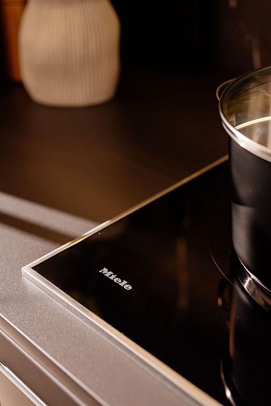 309 480 W 16th Avenue