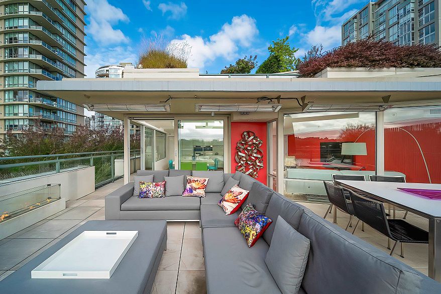 606 1288 Marinaside Crescent