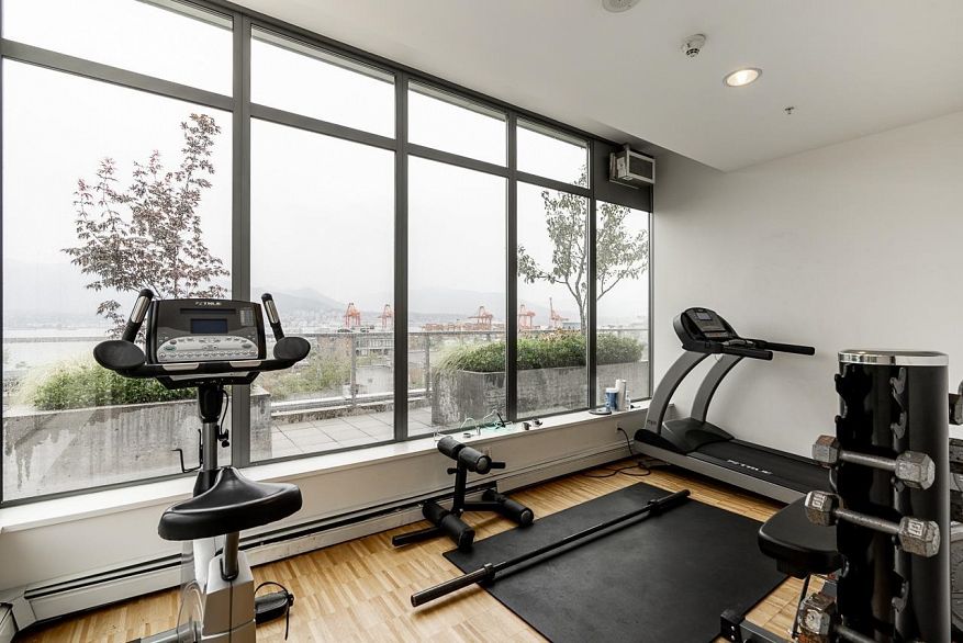 1011 66 W Cordova Street