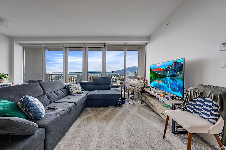 3005 1028 Barclay Street