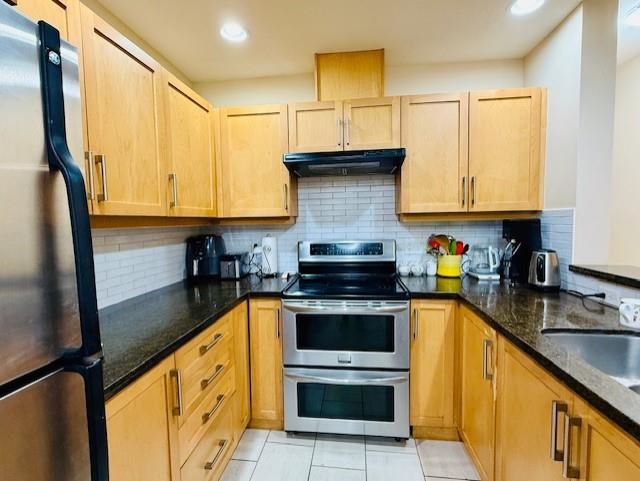 309 6328 Larkin Drive