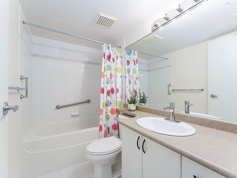 901 2763 Chandlery Place