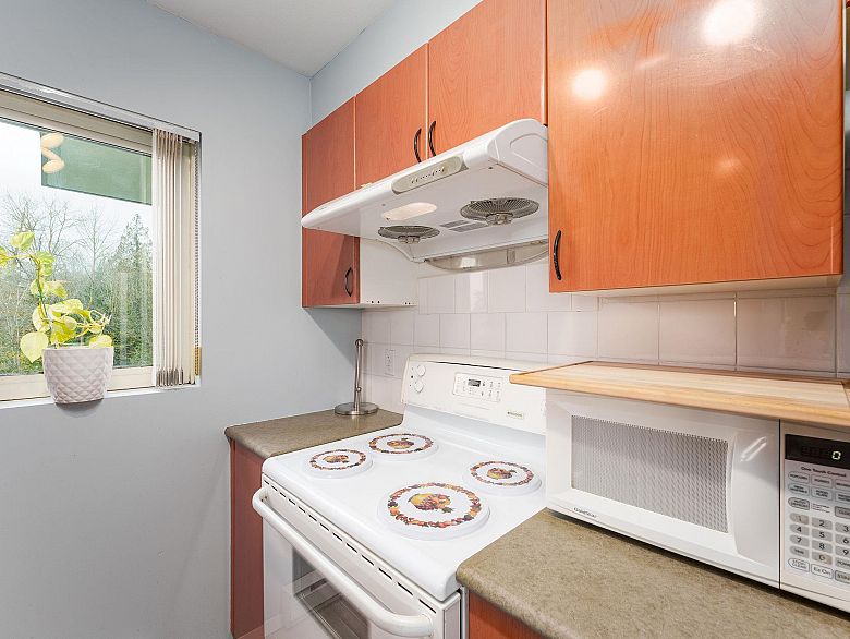 901 2763 Chandlery Place