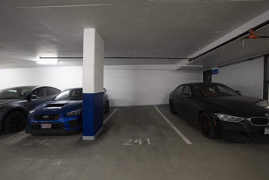 353 8575 Rivergrass Drive