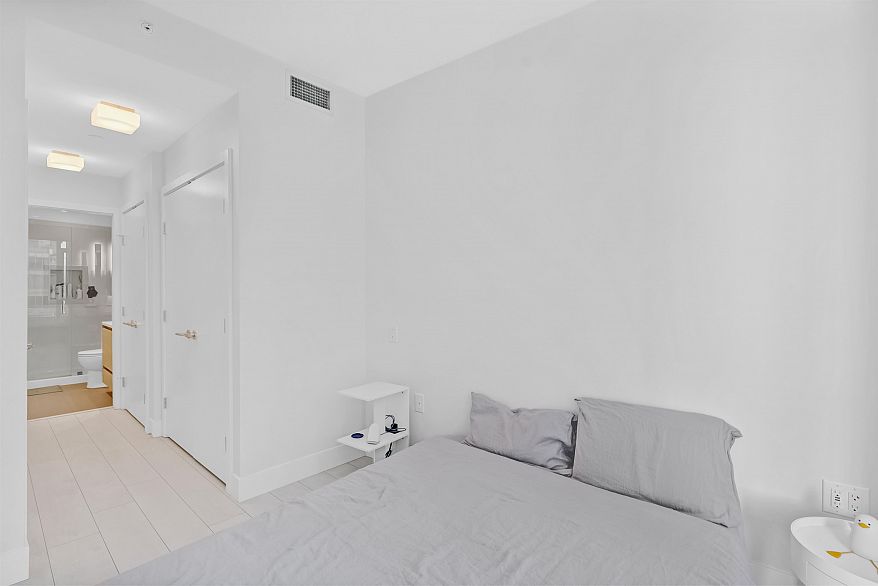 353 8575 Rivergrass Drive