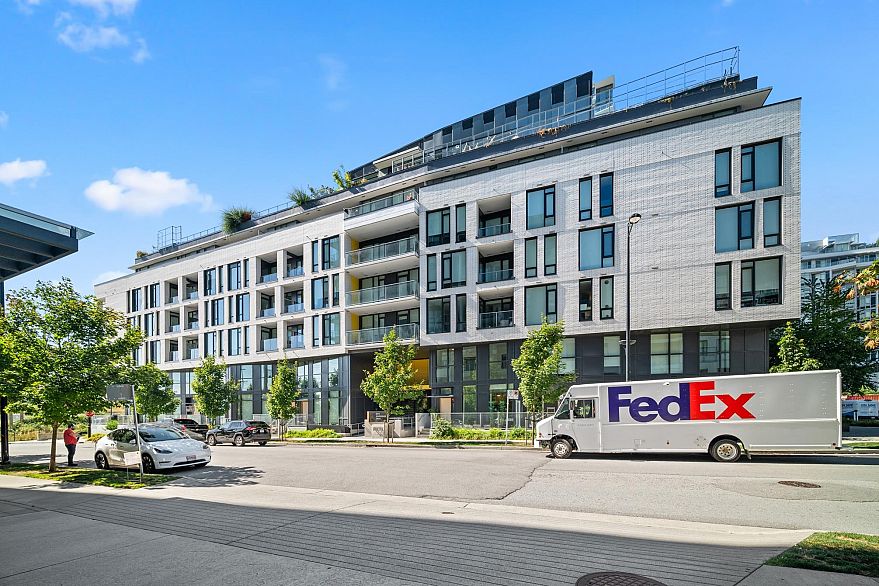 8573 Rivergrass Drive