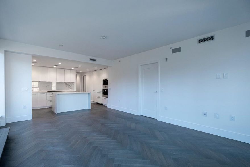 603 4675 Cambie Street