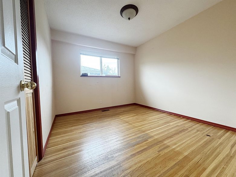 5872 Culloden Street