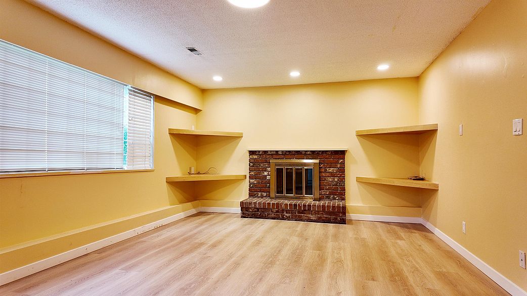 5872 Culloden Street