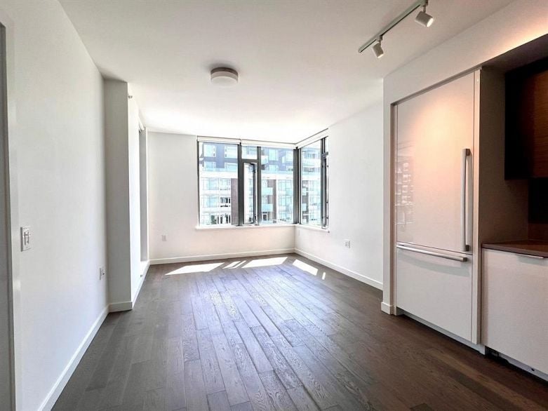 407 1678 Pullman Porter Street