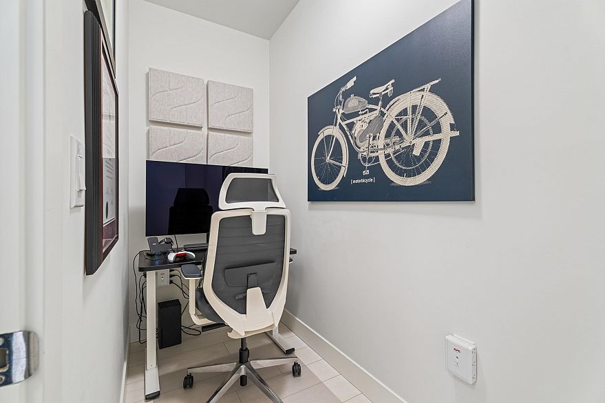 360 8575 Rivergrass Drive