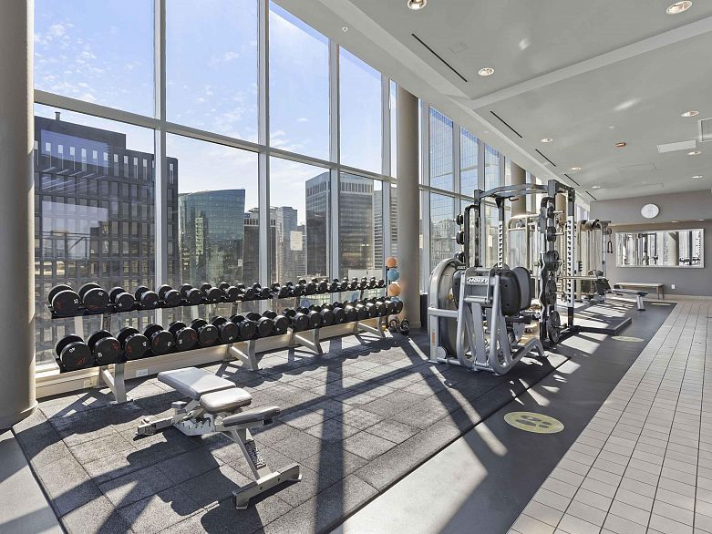 1505 1205 W Hastings Street