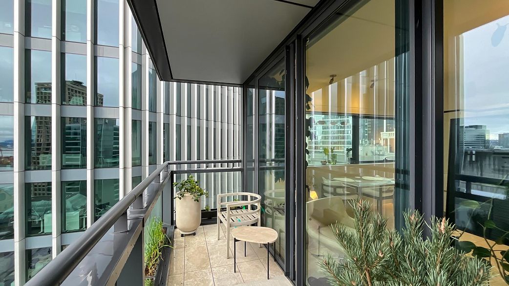 2005 838 W Hastings Street