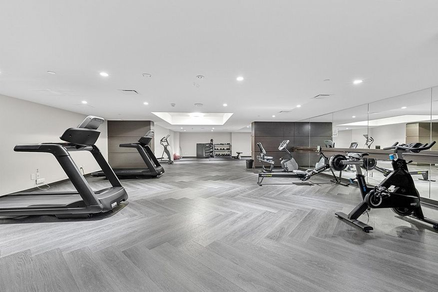 310 1571 W 57th Avenue