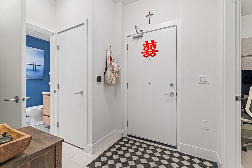 360 8575 Rivergrass Drive