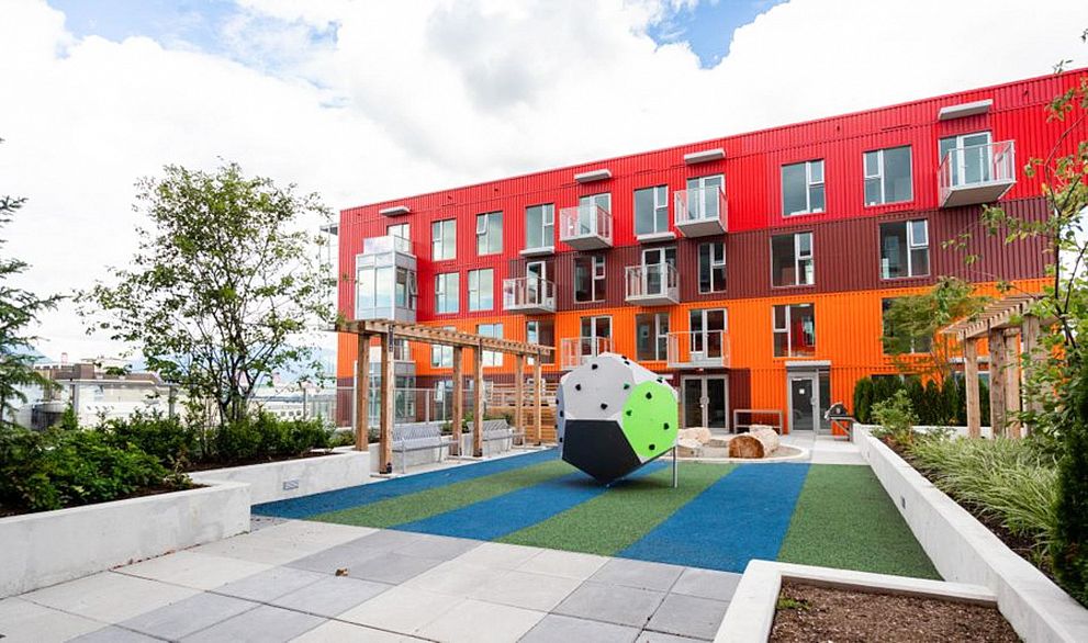 653 955 E Hastings Street