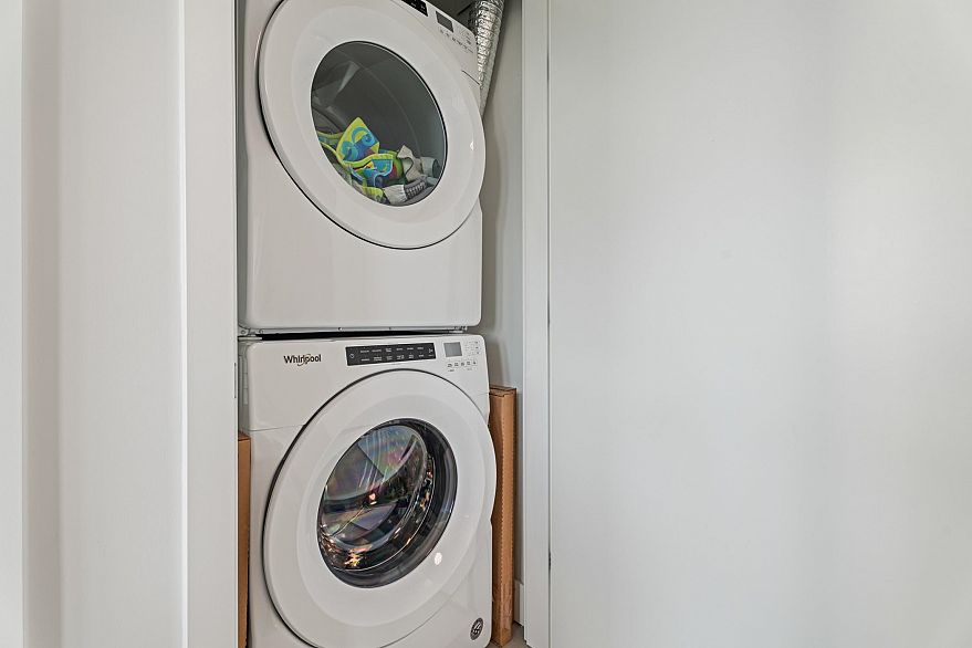 360 8575 Rivergrass Drive