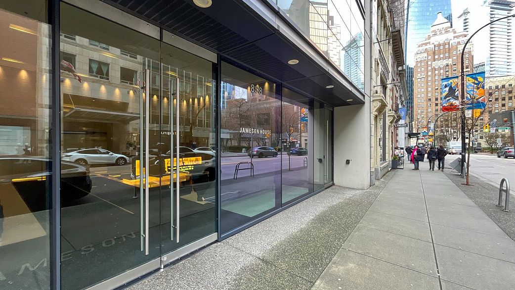 2005 838 W Hastings Street