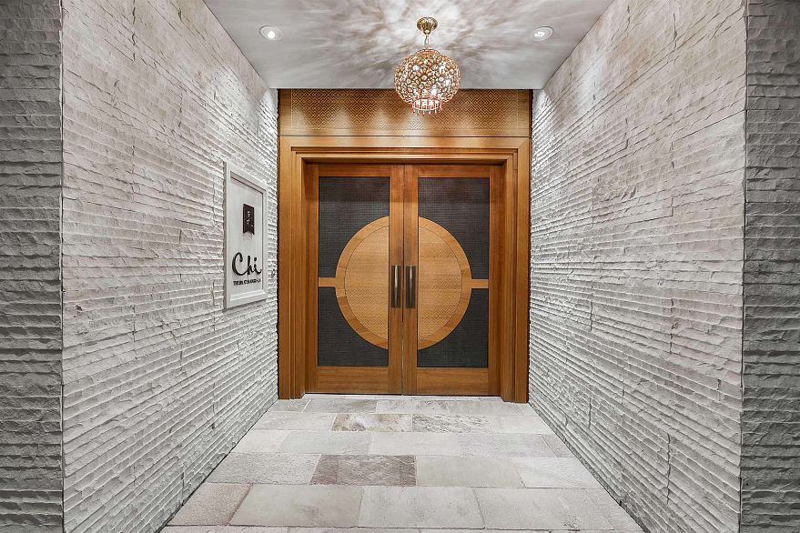 5302 1128 W Georgia Street