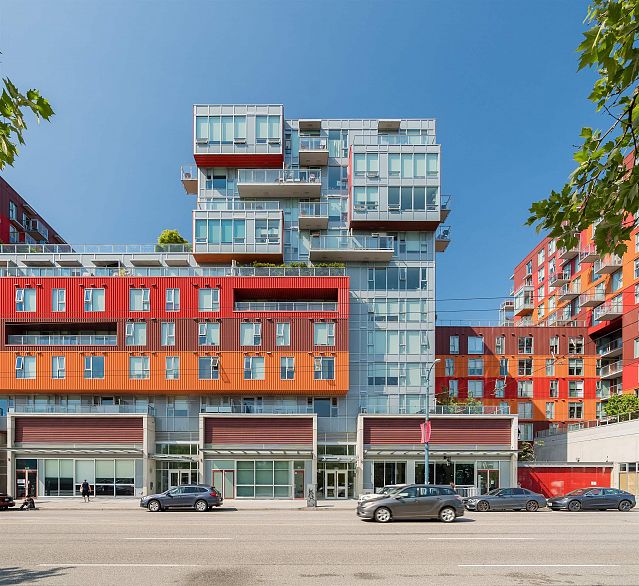 554 955 E Hastings Street