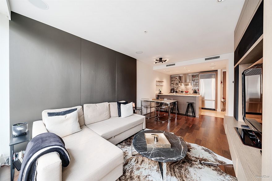 2903 1111 Alberni Street