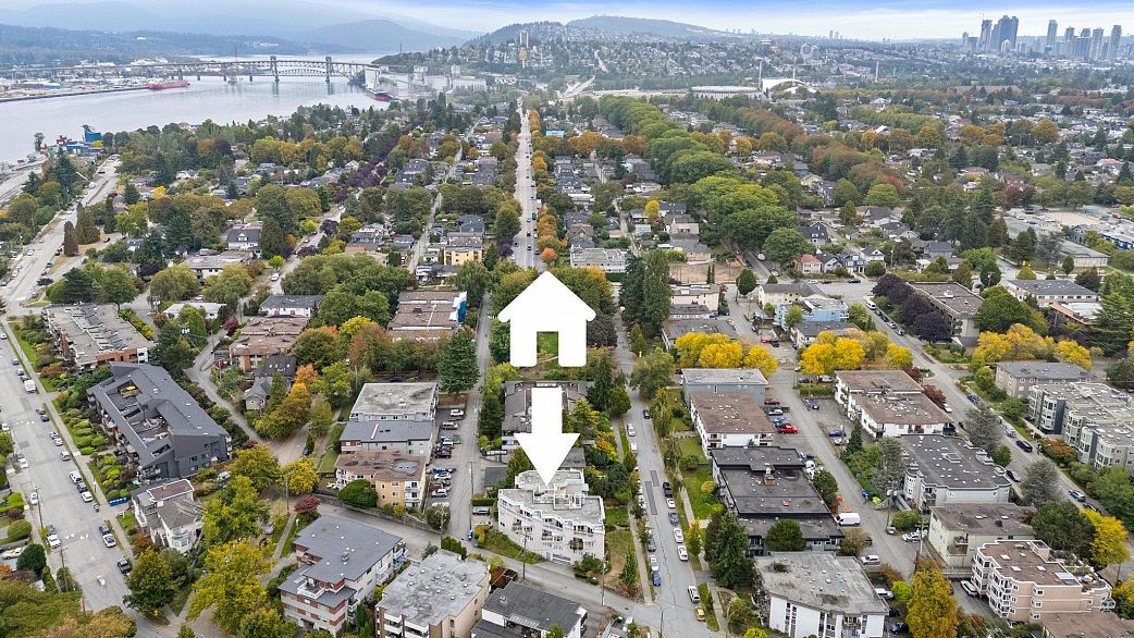 101 2215 Mcgill Street