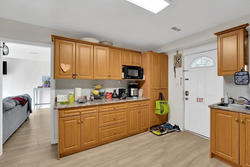 1457 SE Marine Drive