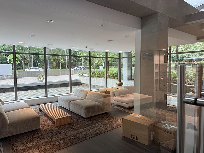 606 5782 Berton Avenue