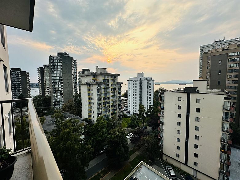 1002 1251 Cardero Street