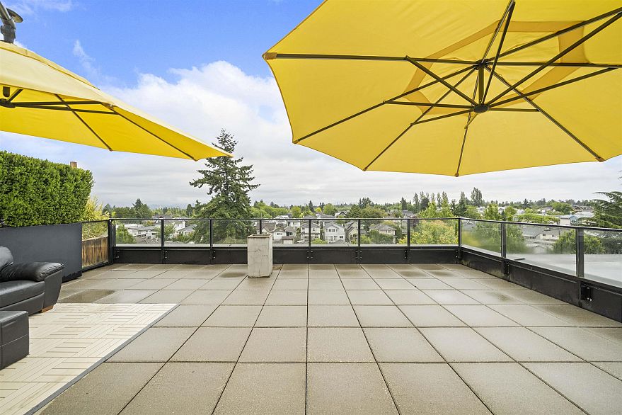 602 5085 Main Street