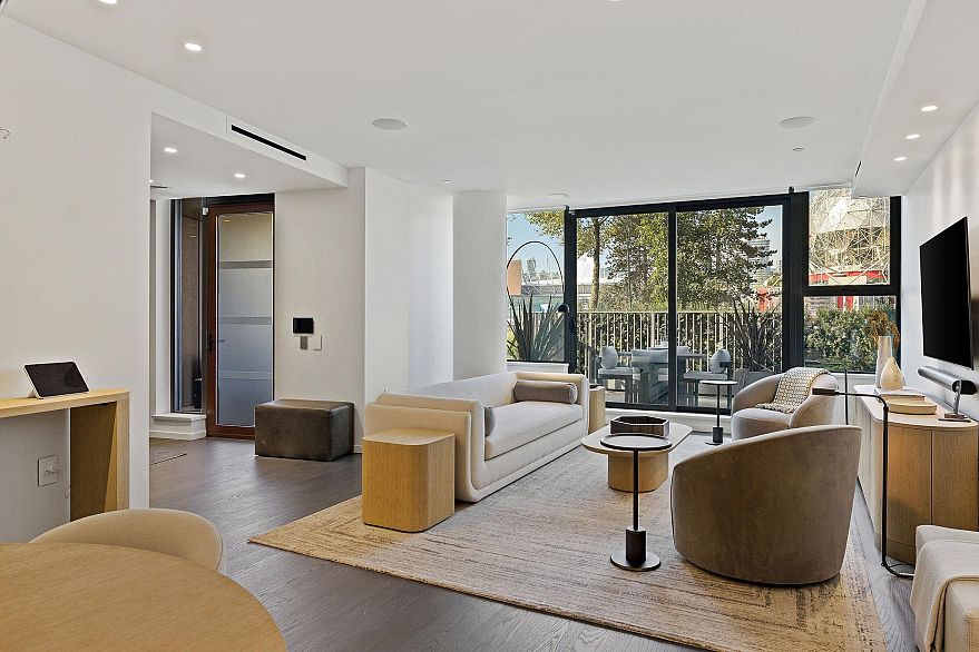 101 1601 Quebec Street