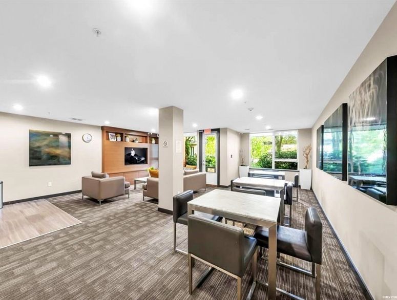 418 3133 Riverwalk Avenue