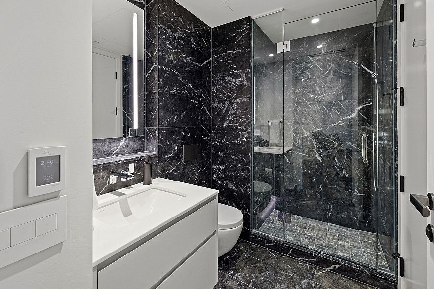 101 1601 Quebec Street