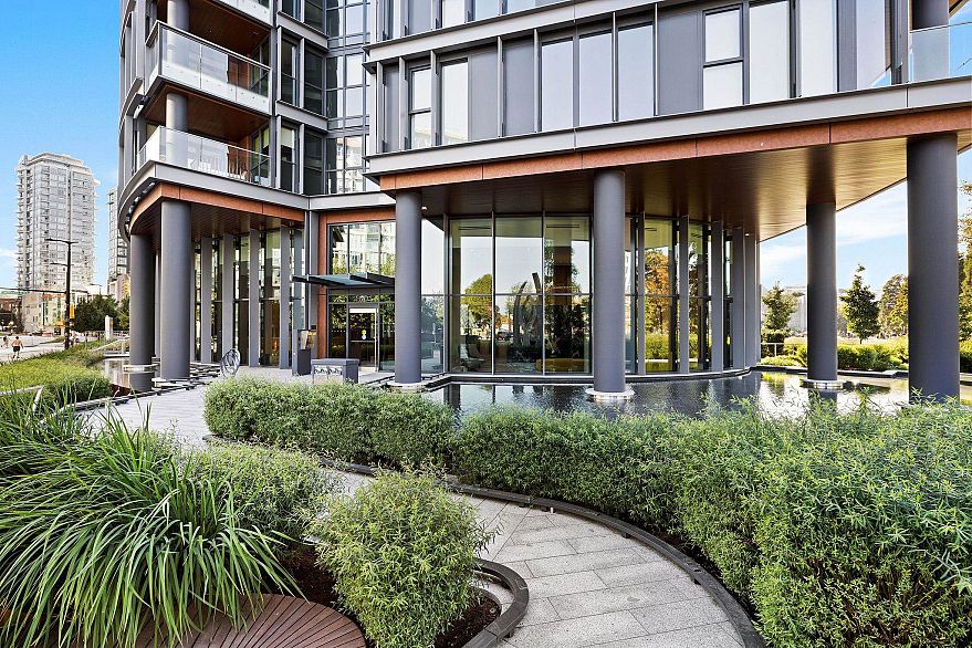 101 1601 Quebec Street