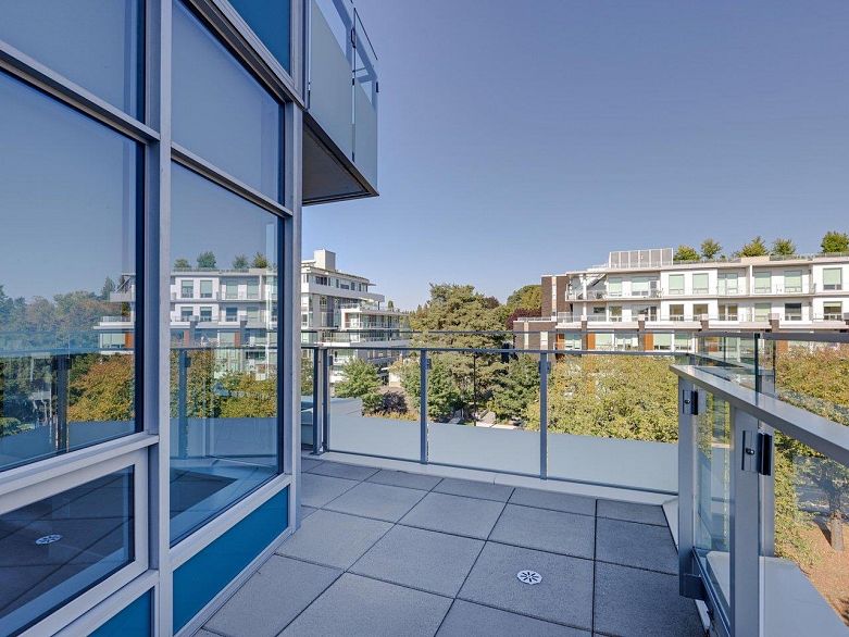 604 5033 Cambie Street