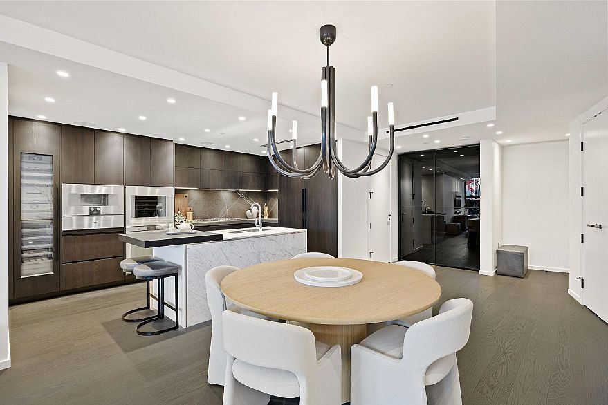 101 1601 Quebec Street