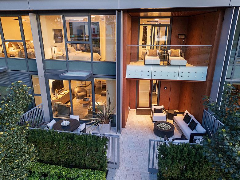 101 1601 Quebec Street