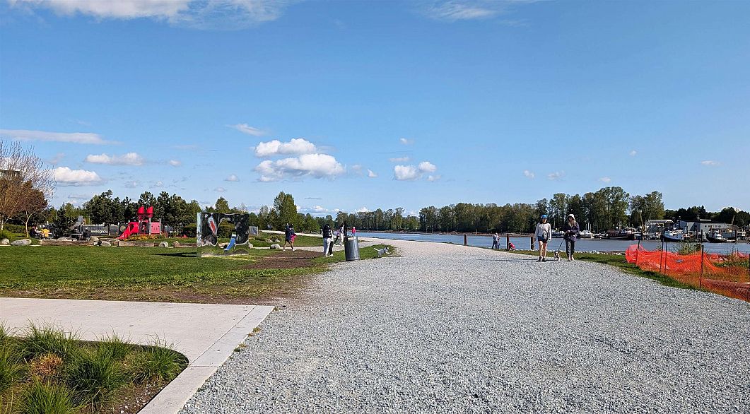 418 3133 Riverwalk Avenue