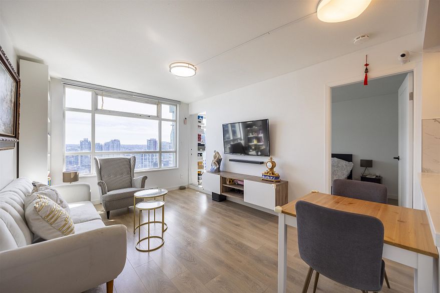 2508 438 Seymour Street