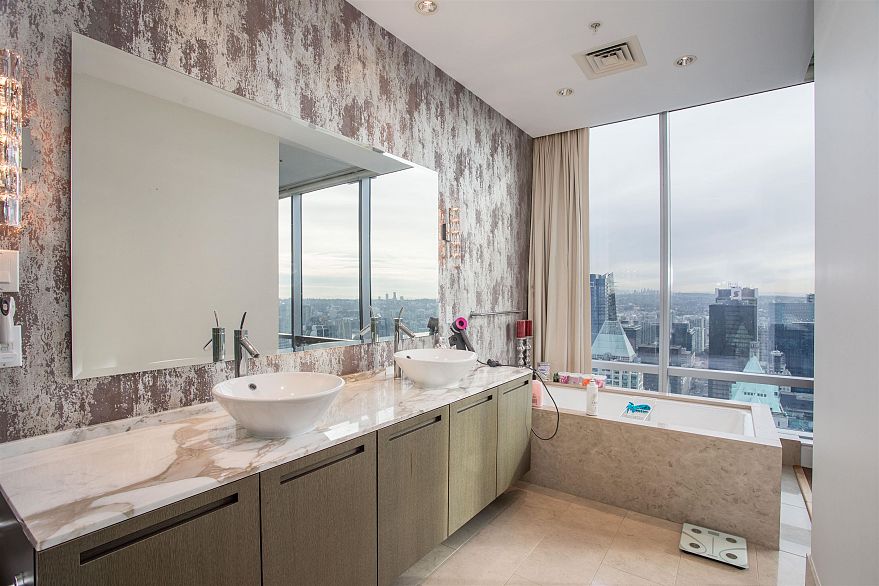 4603 1128 W Georgia Street