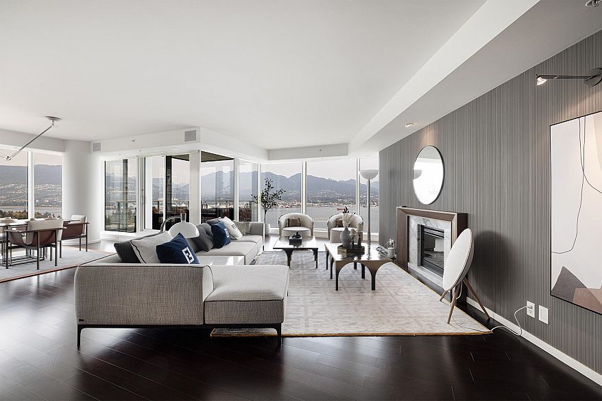 3307 1011 W Cordova Street